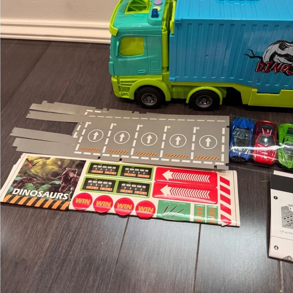 NWOT Dinosaur Adventure EXTENDABLE 47in Transport Truck TRACK - 6 Cars Included